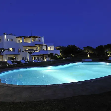 Ammos Naxos Hotel 3*